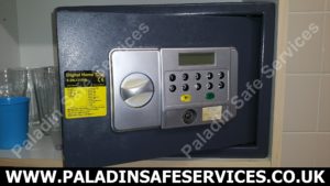 Hilka S-25LCD(II)B Digital Safe