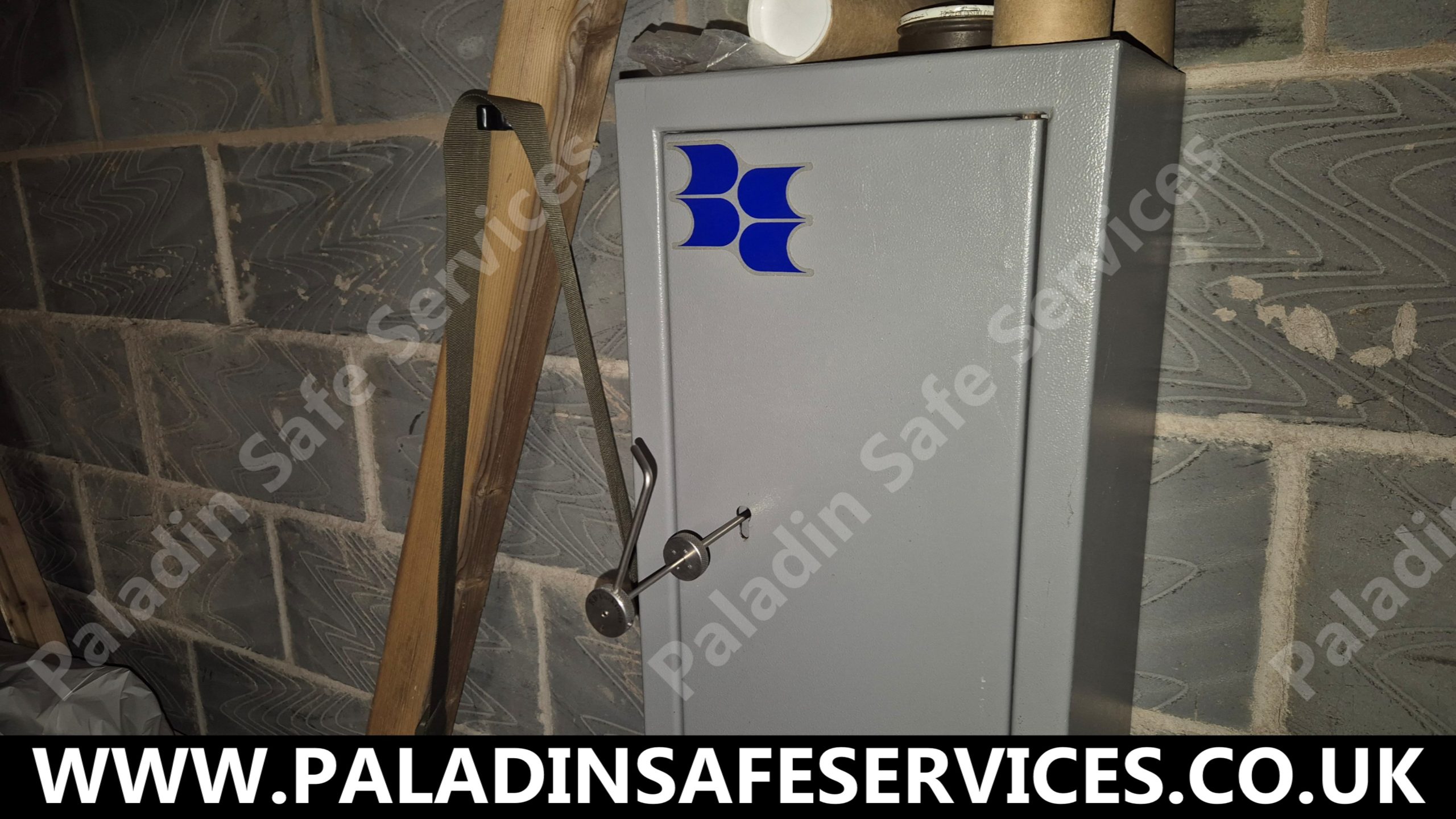 Brattonsound Gun Cabinet Lost Key - Safecracker In Warrington